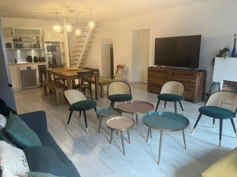 L'Escalier Du Chateau T4 Duplex 9 Couchages 4* Annecy Bagian luar foto